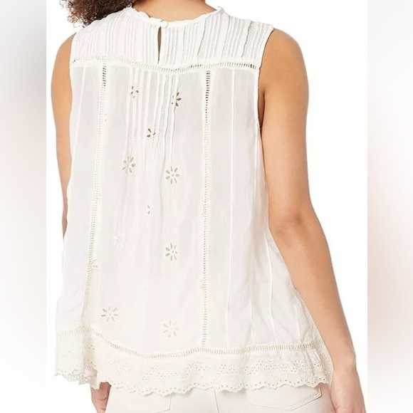 Johnny Was Nia sleeveless eyelet embroidered top - Picture 2 of 8